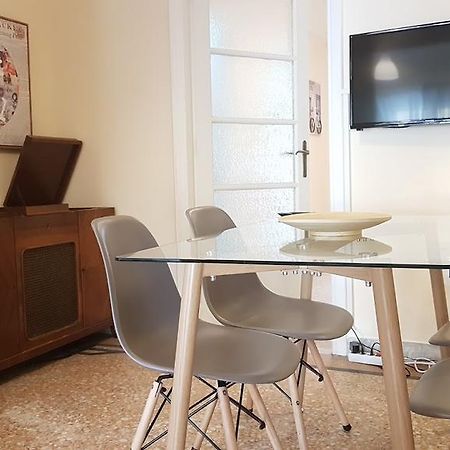 Errathens Vanilla Apartment - Athens Center Zewnętrze zdjęcie