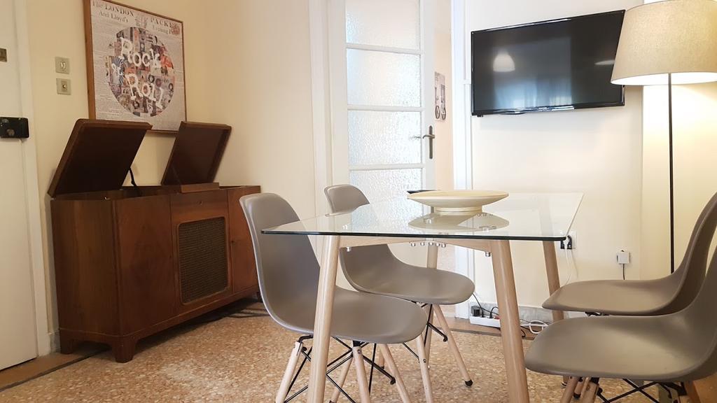 Errathens Vanilla Apartment - Athens Center Zewnętrze zdjęcie